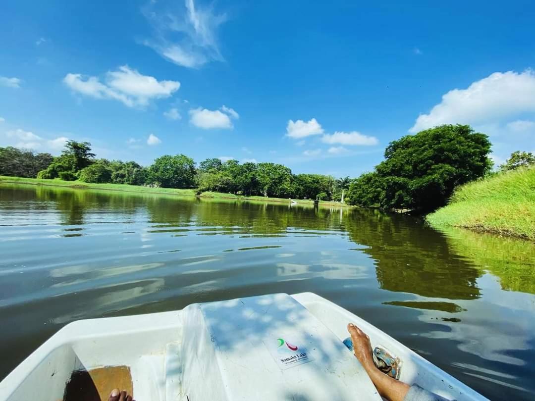 Samabe Lake Dambulla Eksteriør bilde
